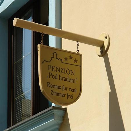 Penzion Pod Hradom Trenčín المظهر الخارجي الصورة